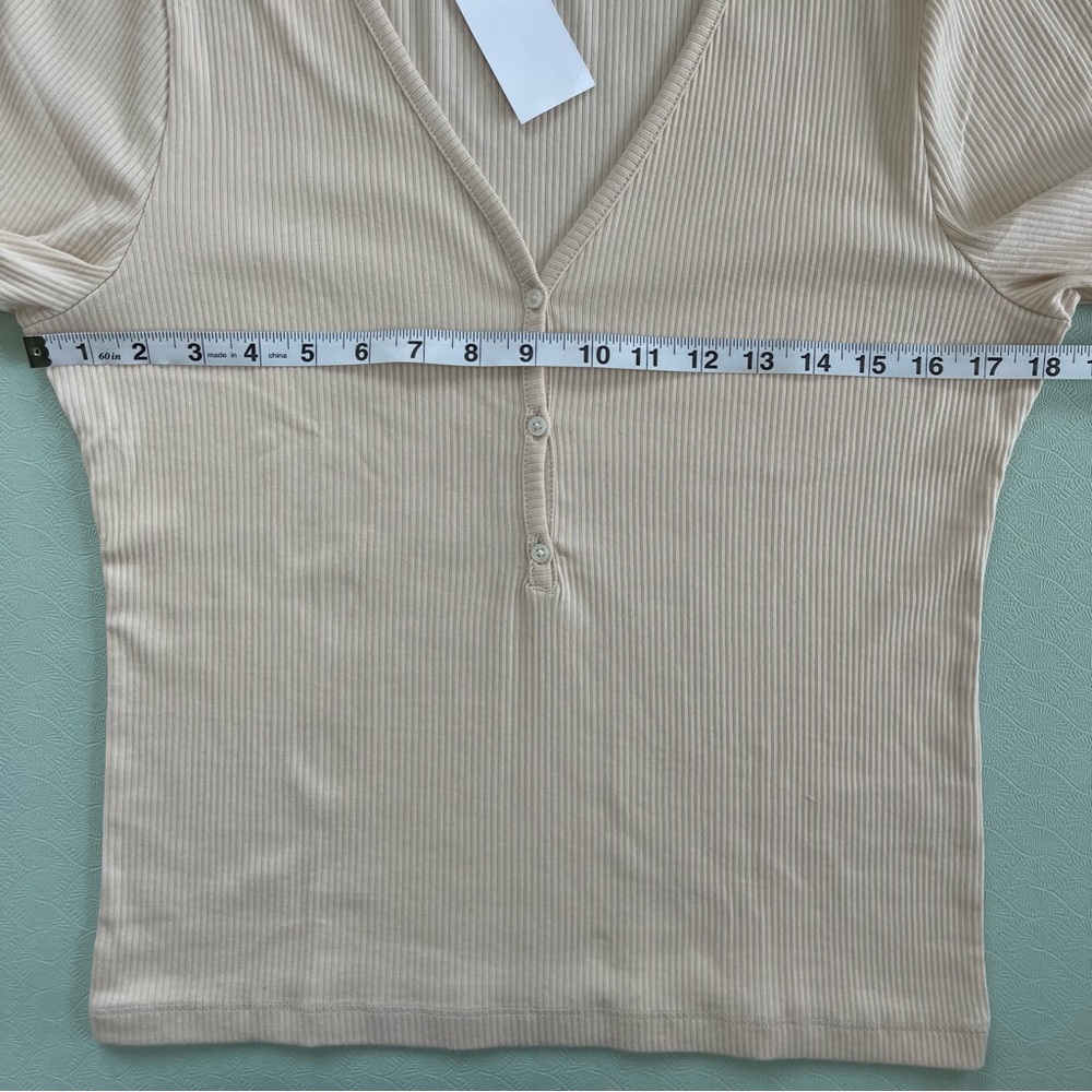 J Crew Long-Sleeve Button Henley Caribbean Sand - Picture 7 of 8